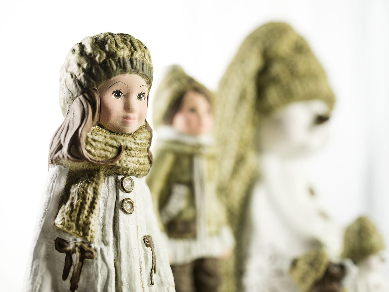 figurki gliniane - dziewczynka z gliny - producent